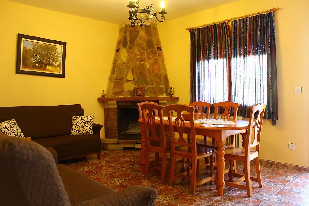 Residencial Los Robles Arroyo Frio 0*,